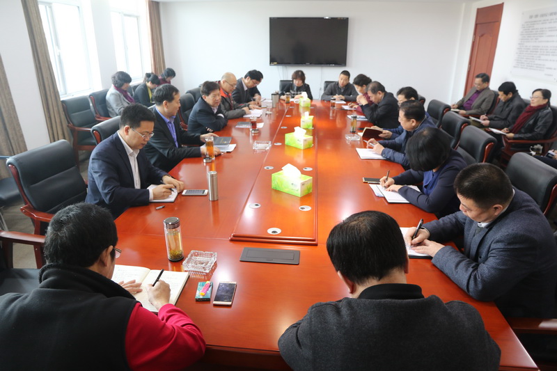 市社召开处以上干部会议 动员部署2018年度工作.jpg